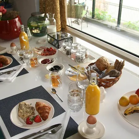 Go With The Flow Bed & Breakfast