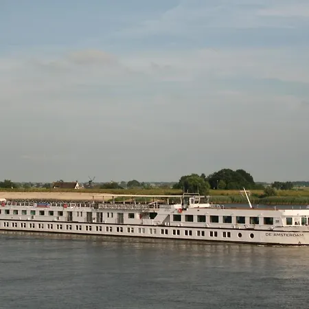 Go With The Flow Chalet *