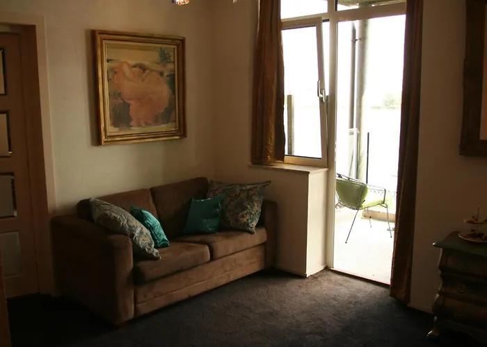 Go With The Flow Chalet *