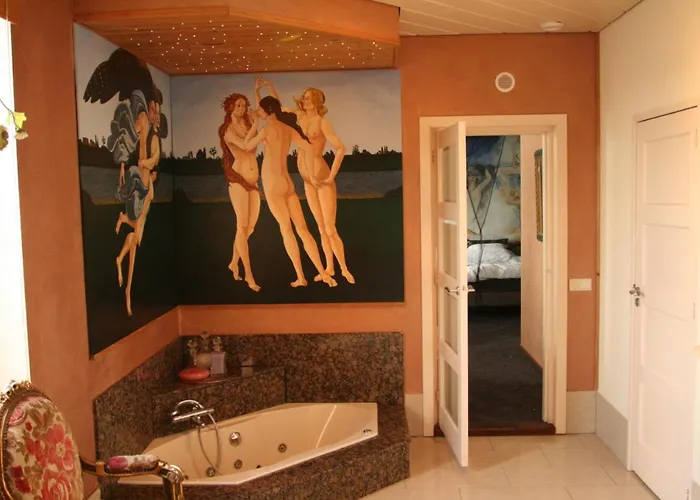 Go With The Flow Chalet *